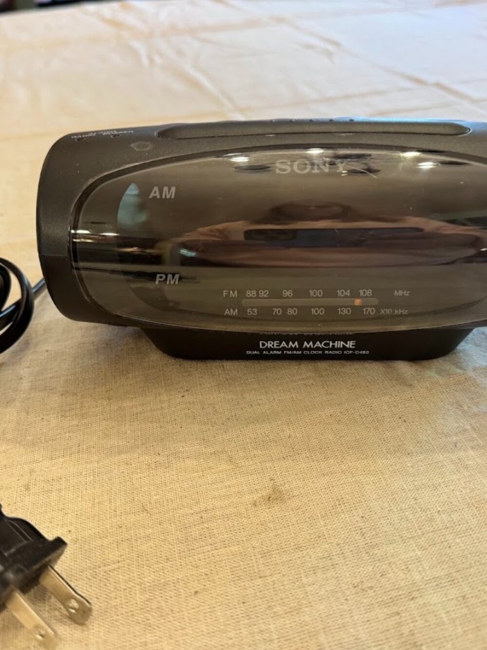 Vintage Sony Dream Machine ICF-C490 AM/FM Dual Clock Radio